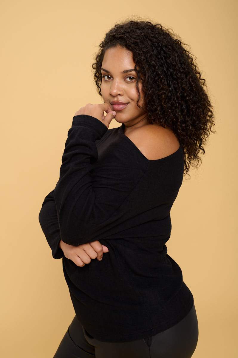 Amelia Knit Off the Shoulder Top